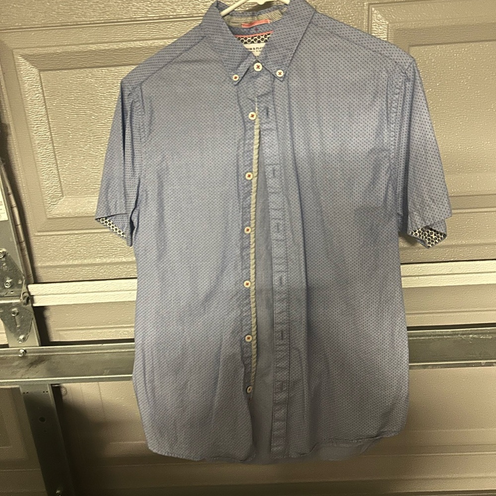 Men’s button down